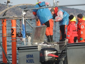 Schwimmkörper_abdichten