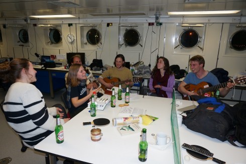 "The sprat song" - jam session on board. Photo: S. Mees
