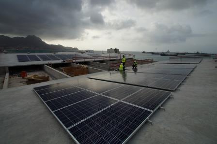 Solar panels on the roof will provide energy for the OSCM. Photo: Dr. Björn Fiedler