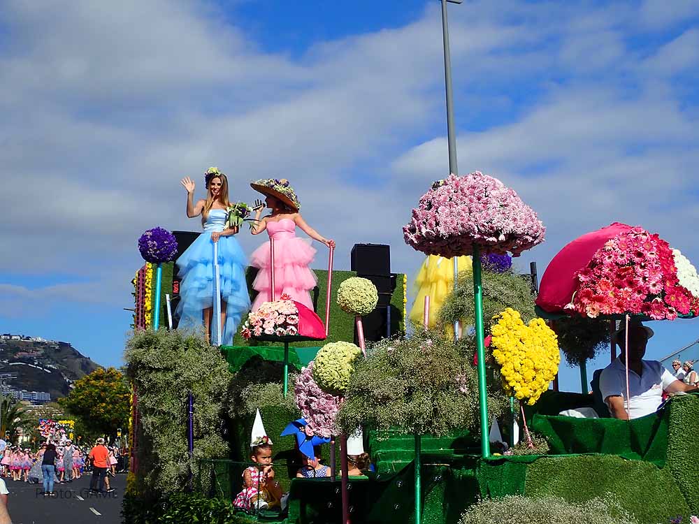 The big flower parade on the 5th of May 2019