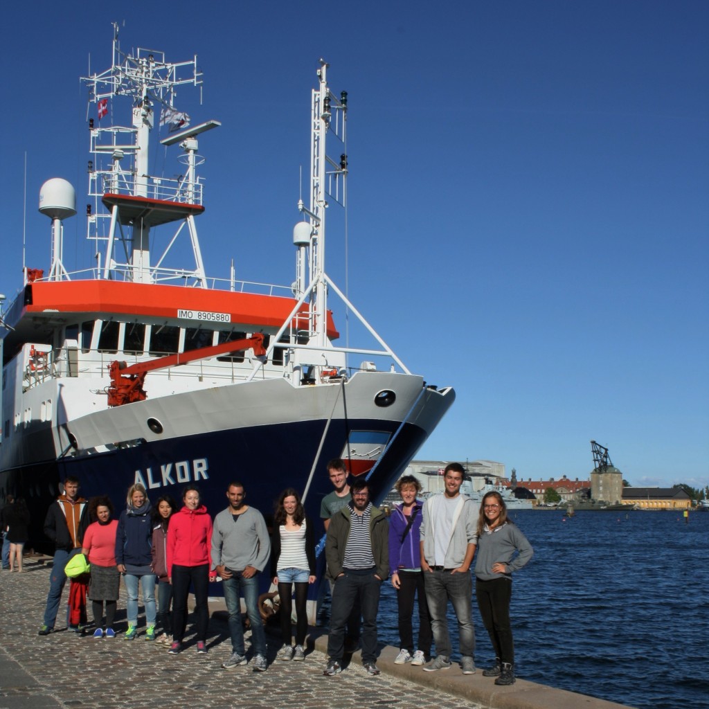 Group picture in front of Alkor in Copenhagen. Sunny greetings to all our followers! Picture by a friendly Danish person.