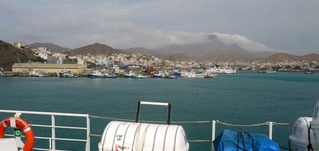 Blick von der METEOR auf Mindelo. Foto: Martin Visbeck, GEOMAR