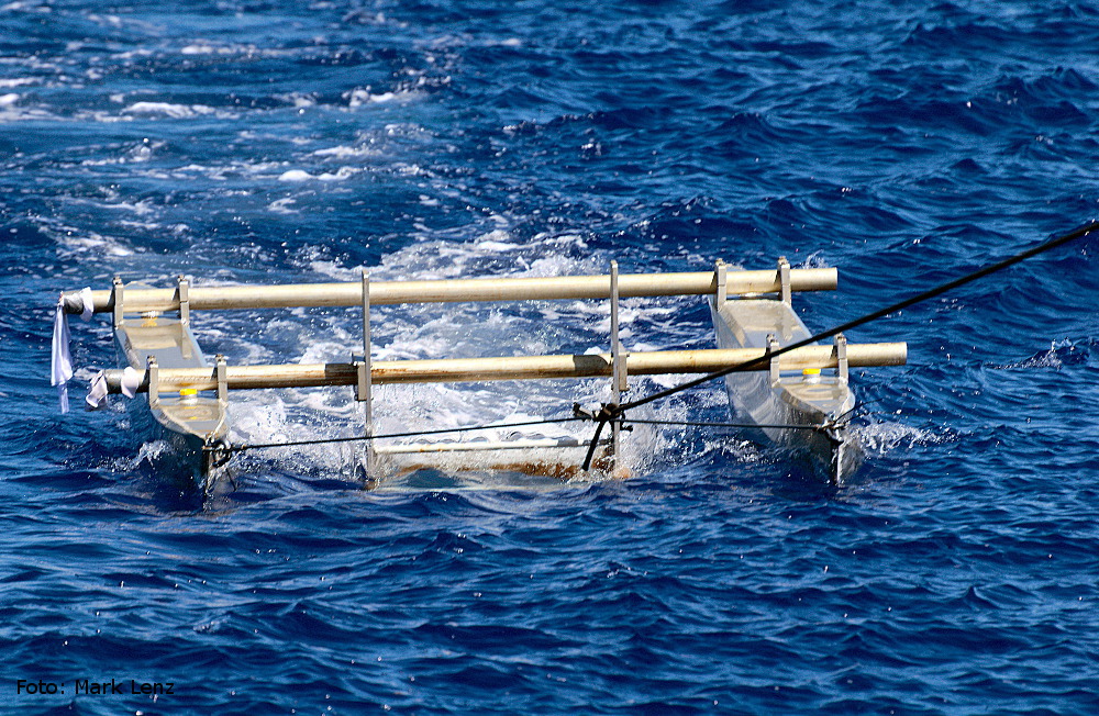 Der Katamaran-Trawl im Einsatz. Foto: Mark Lenz/GEOMAR