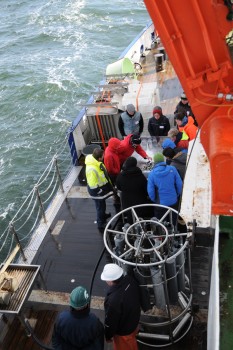 Geschäftiges Treiben an Deck. Foto: G. Seidel, GEOMAR