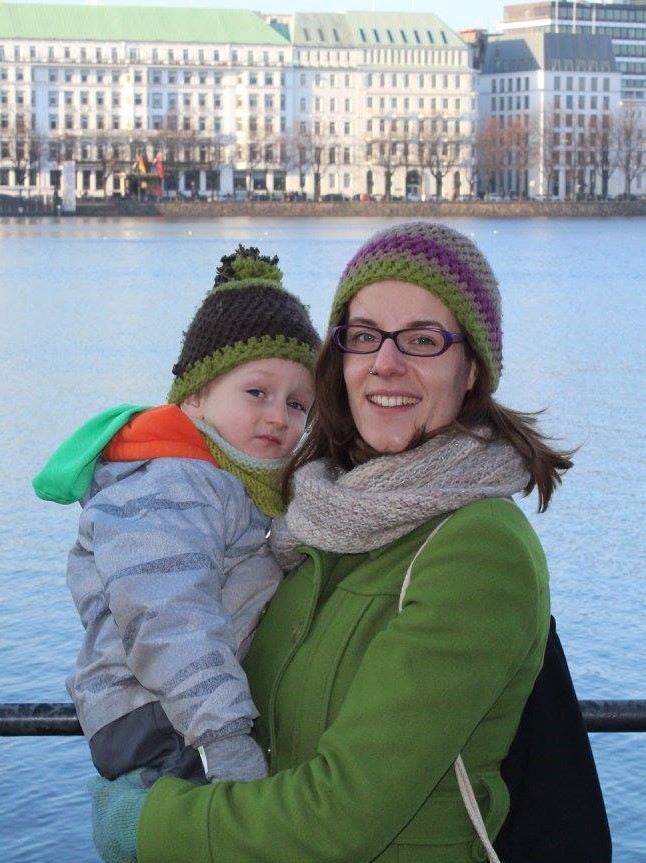 Lisa Neef with her son in Hamburg this winter.