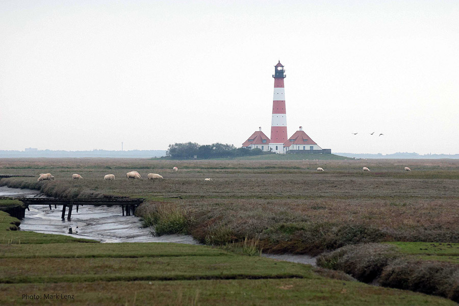 Vielleicht der berühmteste Leuchtturm Deutschlands: Westerhever. Foto: Mark Lenz.