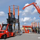 ALKOR's crane is ready to pick up the mesocosms. Photo: Maike Nicolai, GEOMAR