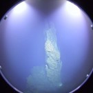 Screenshot from Live ROV-Video (via youtube.com) with hydrothermal vents