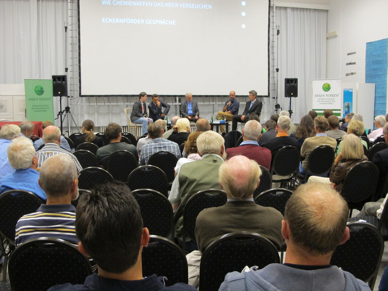 Podiumsdiskussion zum Thema "Versenktes Gift". Foto: (c) GREEN SCREEN