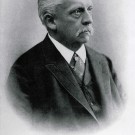 Hermann von Helmholtz war einer der bekanntesten Universalgelehrten seiner Zeit und Namensgeber für die Helmholtz-Gemeinschaft. Foto: Armin Kübelbeck, Wikimedia Commons