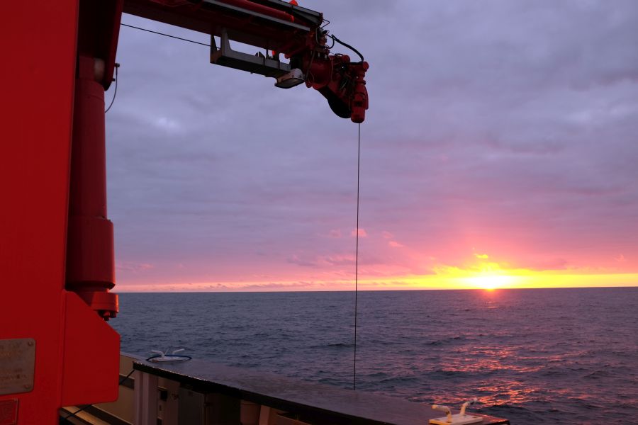 Der Dunker hängt an Steuerbord im Wasser / The dunker is in the water on starbord side. Photo: Jan Steffen