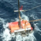 Das letzte OBS dieser Reise geht zu Wasser / The last OBS of this cruise is deployed. Photo: Jan Steffen, GEOMAR