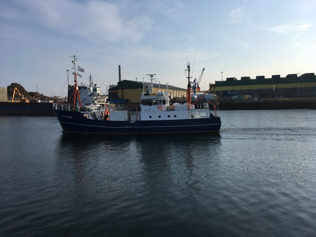 Der Forschungskutter LITTORINA läuft seit dieser Woche wieder zu Tagesfahrten aus / Since this week, the research cutter LITTORINA has been sailing on day trips again. Photo: Jan Steffen/GEOMAR