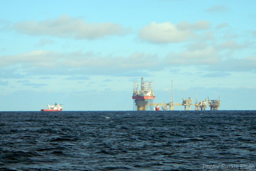 Bohrplattformen in der Nordsee. Foto: Saskia Elsen